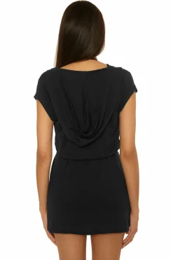 Becca Dresses><noscript><img width=