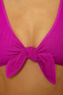 Becca Pants|D-Bra><noscript><img width=