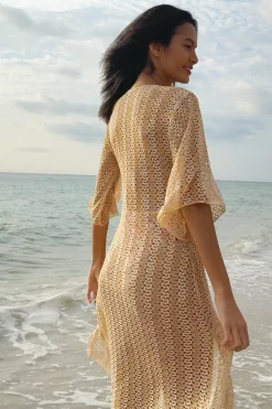 Becca Dresses><noscript><img width=
