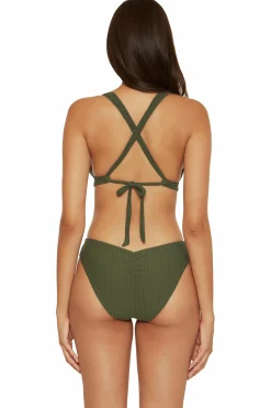 Becca Halter><noscript><img width=